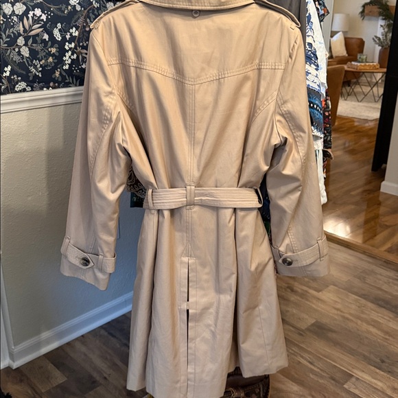 London Fog Collection Trench Coat Size XL - Picture 8 of 16